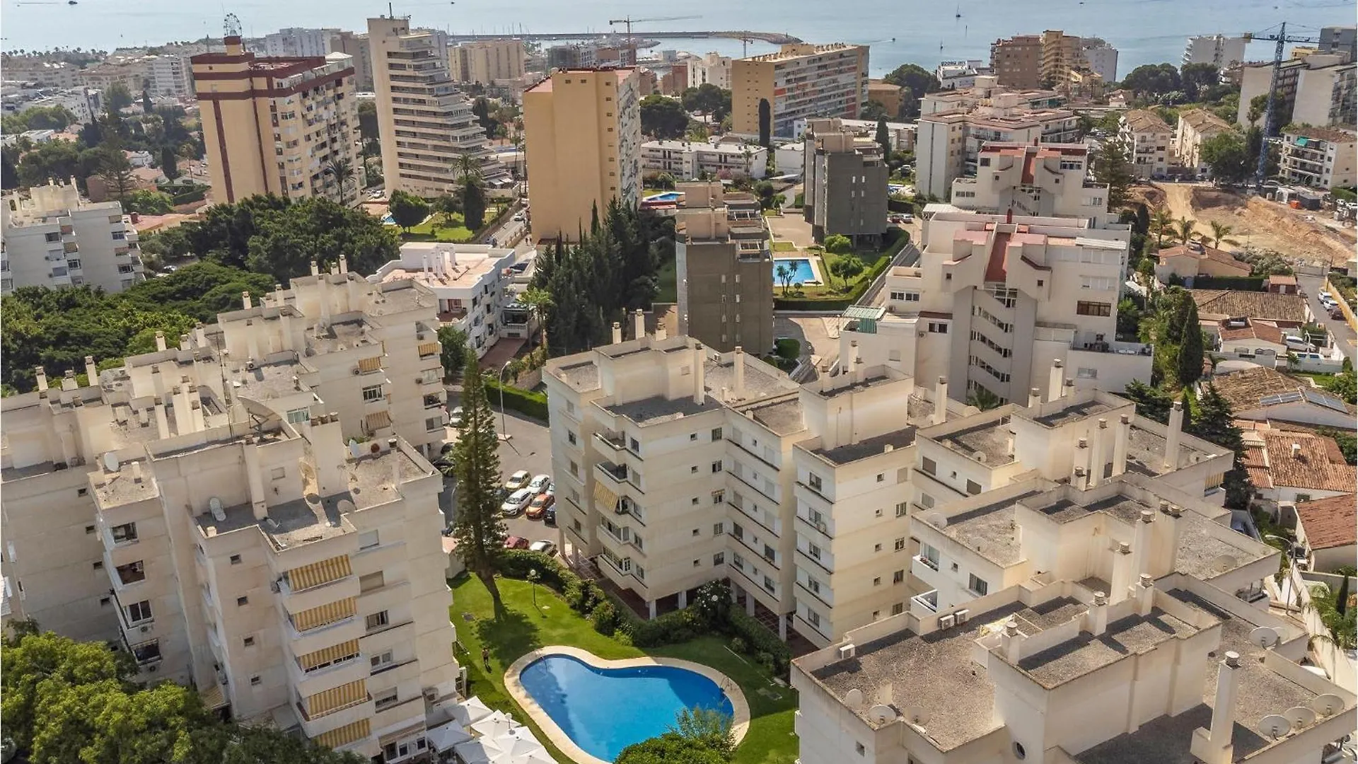 Stunning Apartment In Benalmádena Spagna