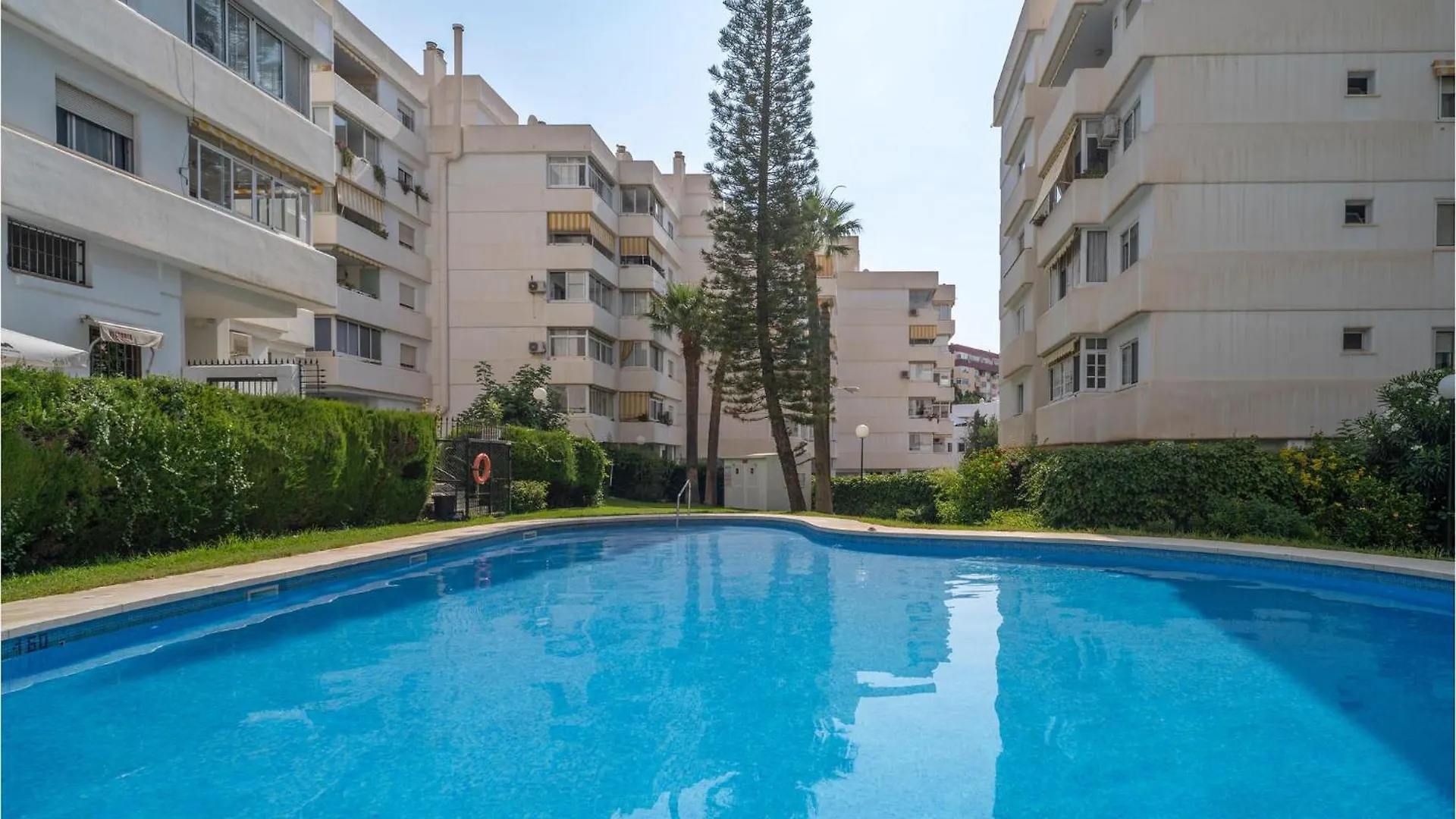 Stunning Apartment In Benalmádena